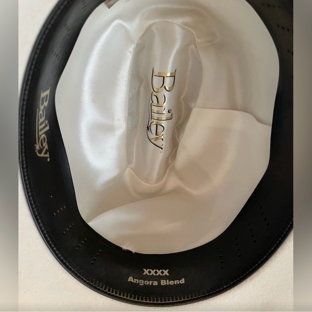 Bailey 4X Angora Blend Cowboy Hat - Picture 3 of 10